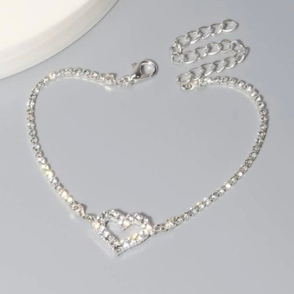 Valentines Day Bracelet Hollow Heart Shiny Chain Bracelet For Your Loved One - Picture 4 of 5